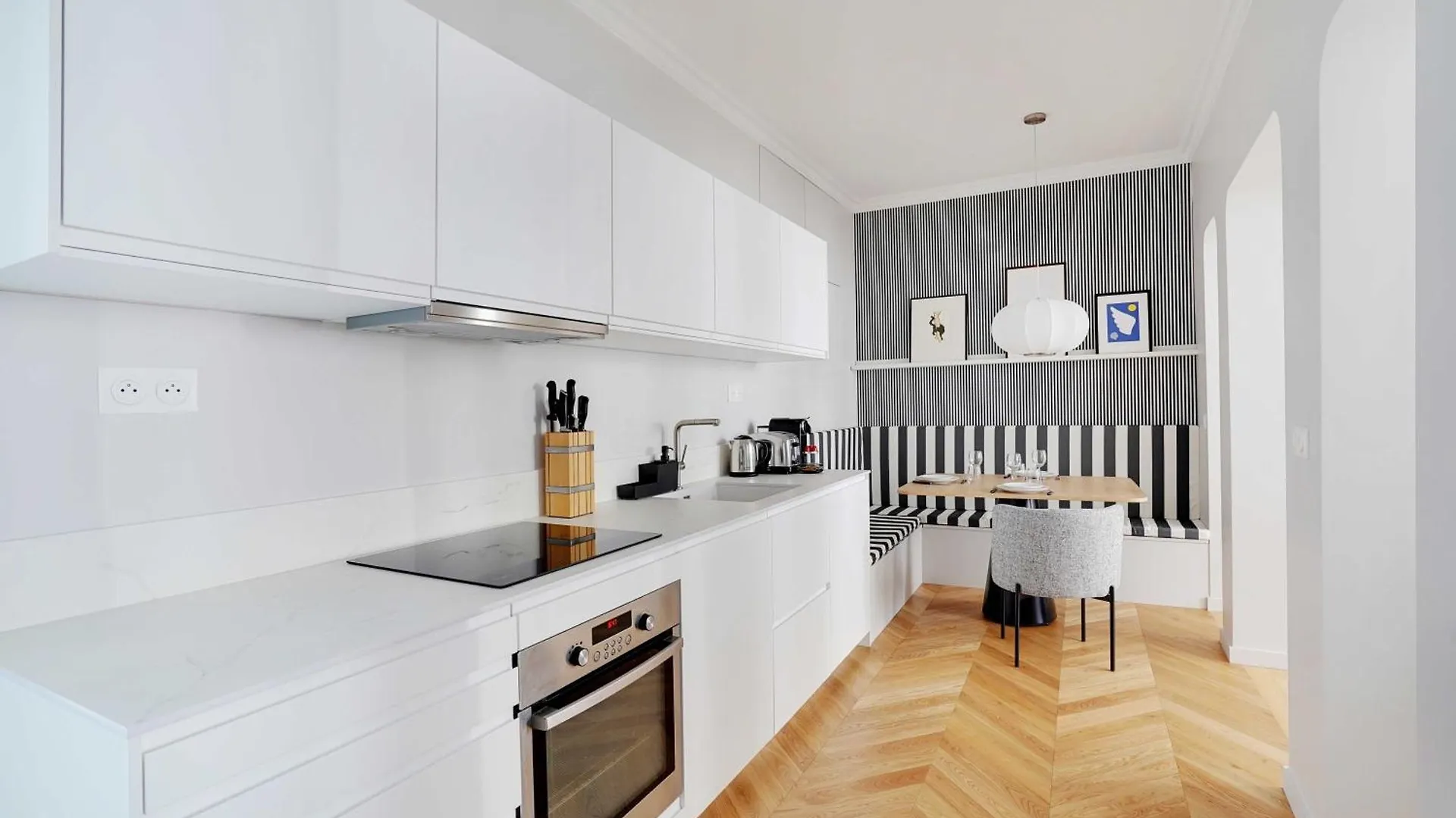 Lejlighed Moderne Champs-elysees - Saint Honore Paris