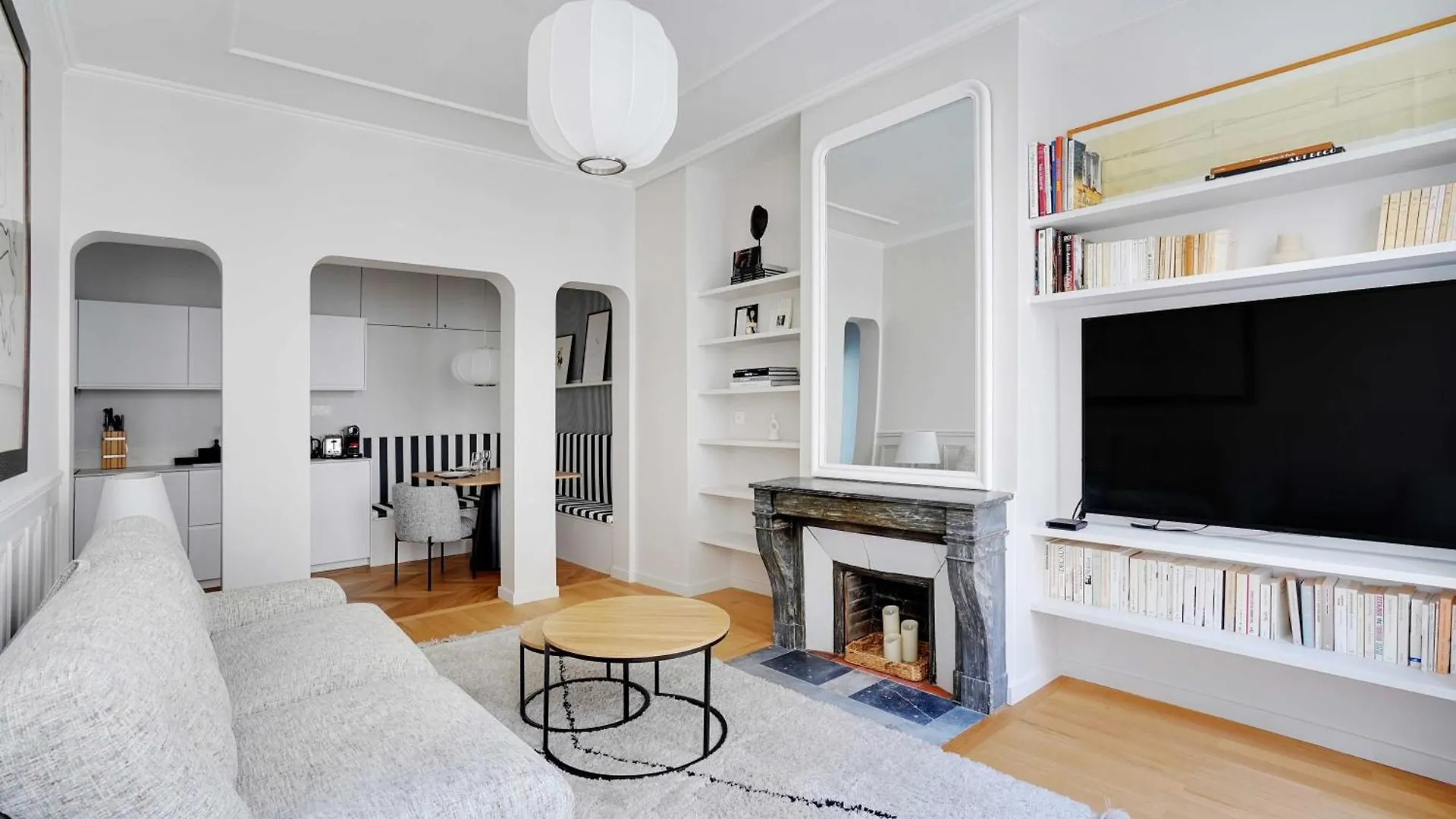 Moderne Champs-elysees - Saint Honore Appartamento